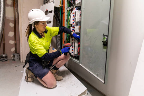 Best Electrical Troubleshooting Services  in Willimantic, CT