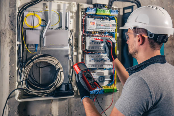 Best Residential Electrician Services  in Willimantic, CT
